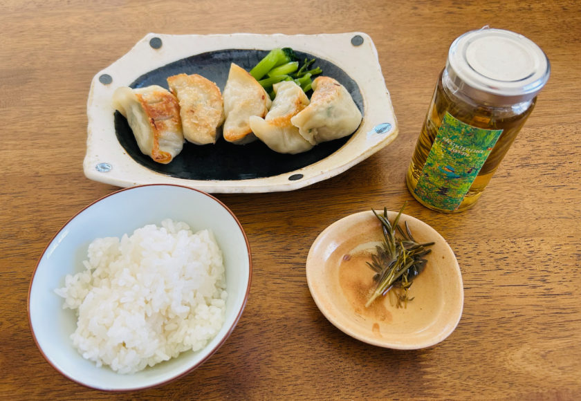 しなぷなピクルス液で餃子定食
