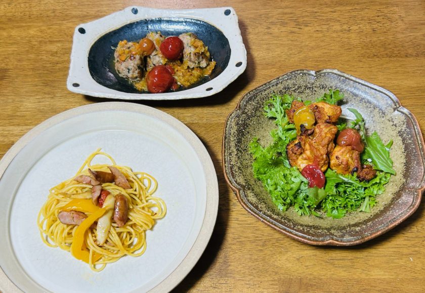 肉料理のつけ合わせにミニトマトのピクルス